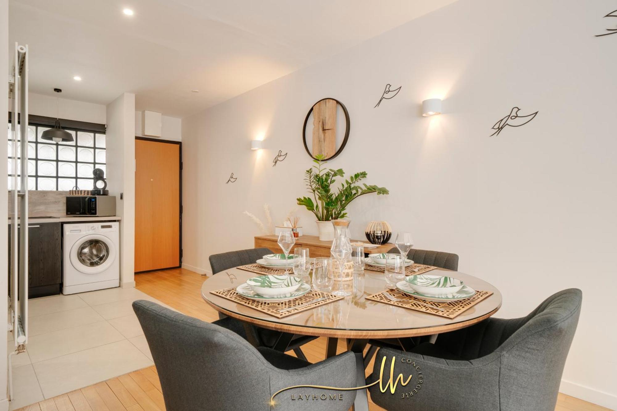 Chaleureux, Lumineux Et Confortable F2 Renove En Plein Coeur De Нанси Экстерьер фото