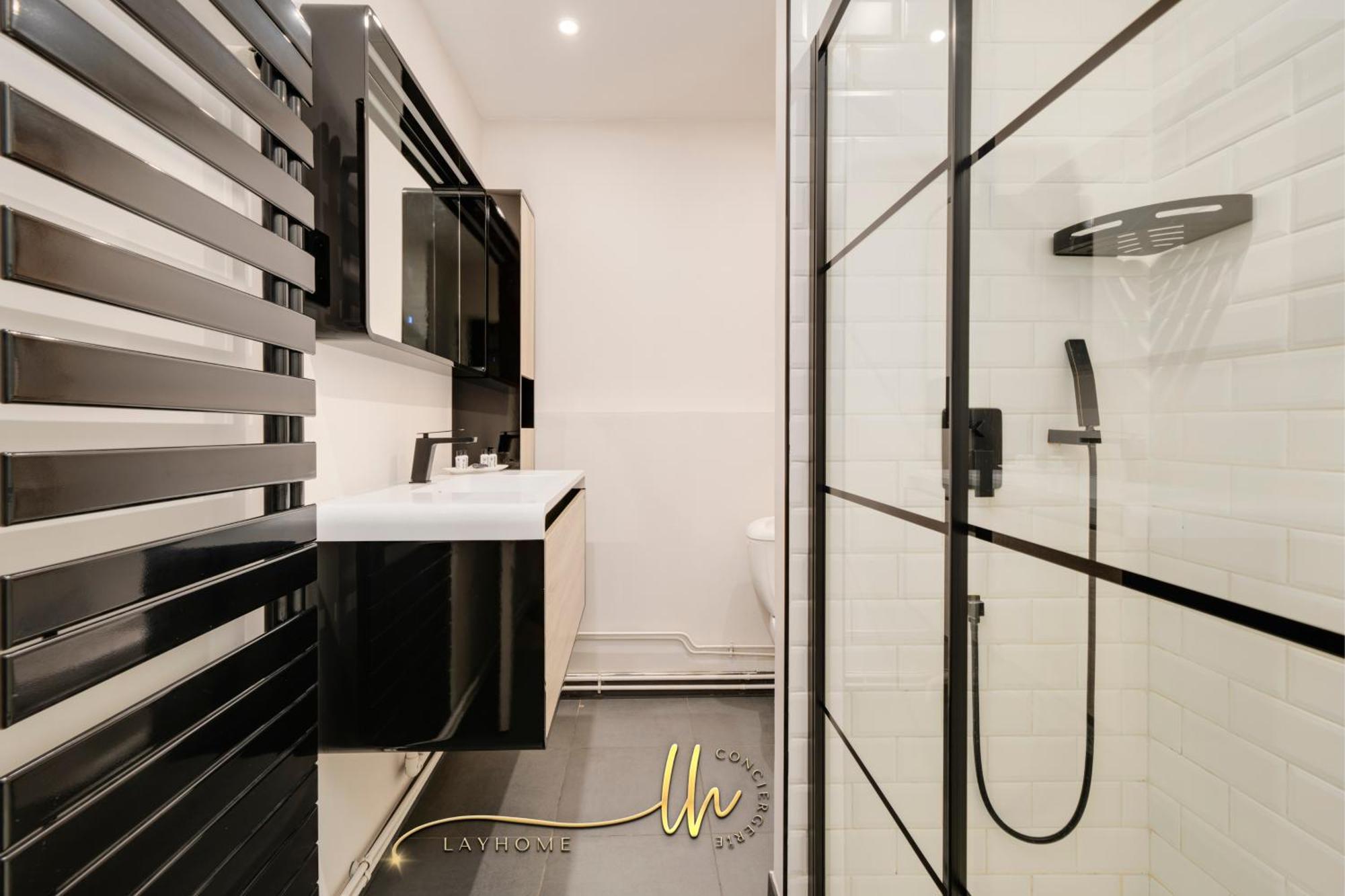 Chaleureux, Lumineux Et Confortable F2 Renove En Plein Coeur De Нанси Экстерьер фото